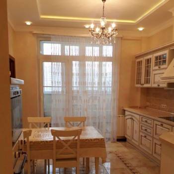 Продается Многокомнатная квартира, 114 м²
