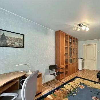 Сдается Многокомнатная квартира, 72 м²