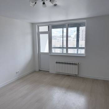 Продается 1-комнатная квартира, 43,2 м²