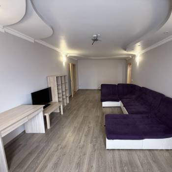 Продается 3-х комнатная квартира, 96,8 м²