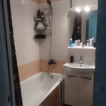 Продается 1-комнатная квартира, 38 м²