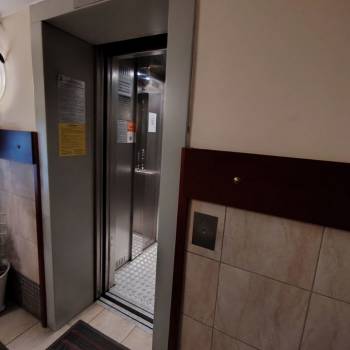 Продается 3-х комнатная квартира, 104,6 м²