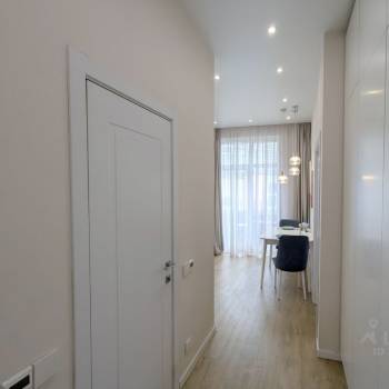 Продается 1-комнатная квартира, 32 м²