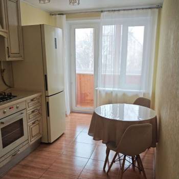 Сдается 1-комнатная квартира, 35 м²