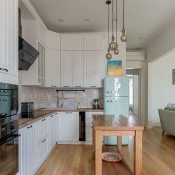 Сдается Многокомнатная квартира, 90 м²