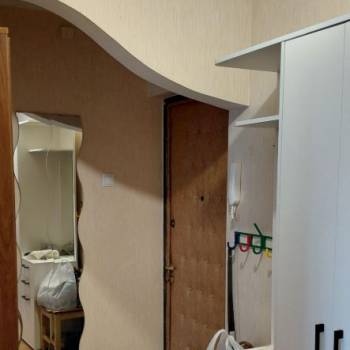 Сдается 1-комнатная квартира, 42 м²