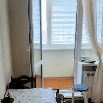Сдается 1-комнатная квартира, 42 м²