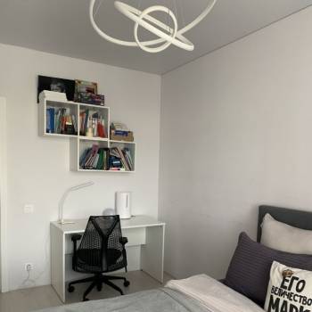 Продается 1-комнатная квартира, 36 м²