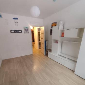 Сдается 2-х комнатная квартира, 65 м²