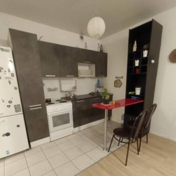 Сдается 2-х комнатная квартира, 65 м²