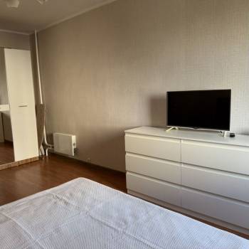 Сдается 1-комнатная квартира, 45 м²