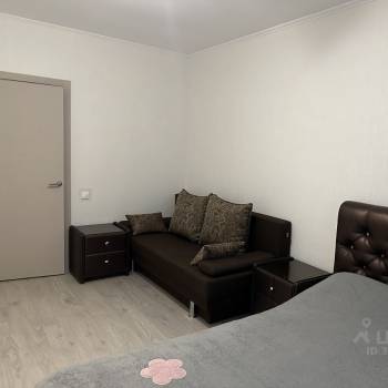 Сдается 1-комнатная квартира, 36 м²