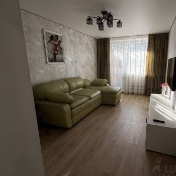 Сдается Многокомнатная квартира, 65 м²