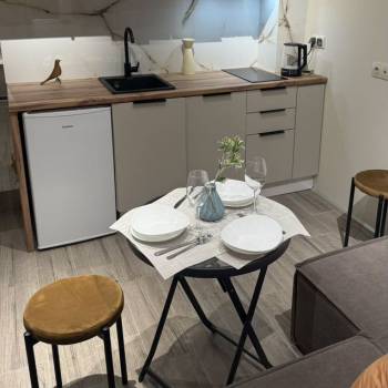 Сдается 1-комнатная квартира, 18 м²