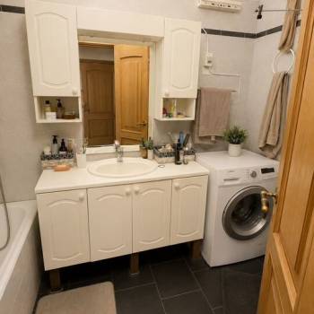 Продается Многокомнатная квартира, 109,6 м²