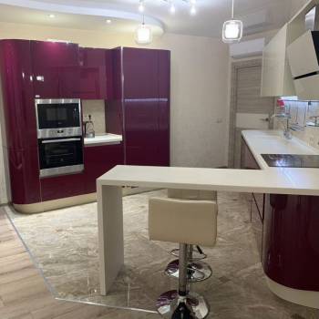 Сдается Многокомнатная квартира, 102 м²