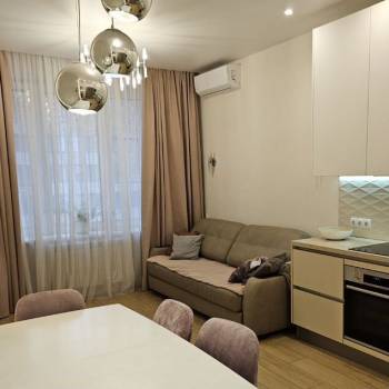 Продается 2-х комнатная квартира, 71 м²