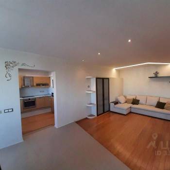Сдается Многокомнатная квартира, 100 м²