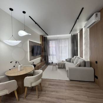 Продается 1-комнатная квартира, 45 м²
