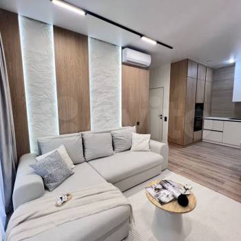 Продается 1-комнатная квартира, 45 м²