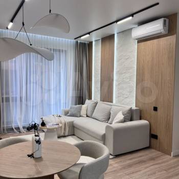 Продается 1-комнатная квартира, 45 м²