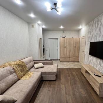 Продается 1-комнатная квартира, 36 м²