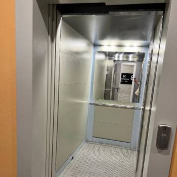 Продается 1-комнатная квартира, 36 м²