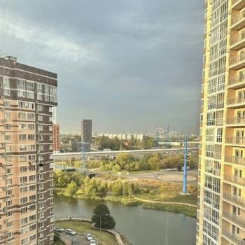 Продается 2-х комнатная квартира, 58,7 м²