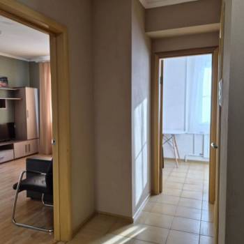 Сдается 1-комнатная квартира, 36,8 м²
