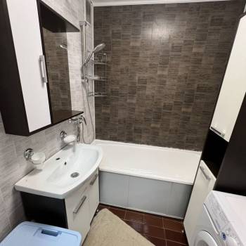 Сдается 1-комнатная квартира, 34 м²