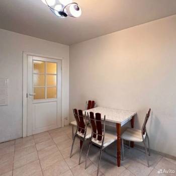 Сдается 2-х комнатная квартира, 74 м²