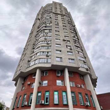Сдается 2-х комнатная квартира, 74 м²