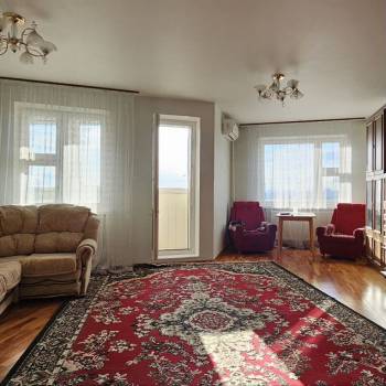 Сдается 2-х комнатная квартира, 74 м²
