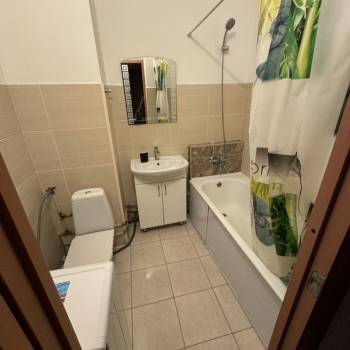 Сдается 1-комнатная квартира, 40,9 м²