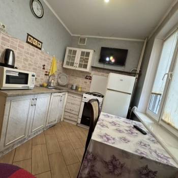 Сдается 1-комнатная квартира, 35 м²