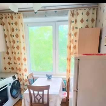 Сдается 2-х комнатная квартира, 37 м²