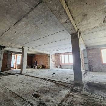 Продается 3-х комнатная квартира, 128,6 м²