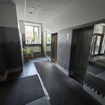Продается 3-х комнатная квартира, 128,6 м²