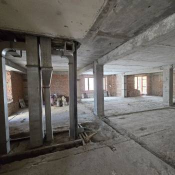 Продается 3-х комнатная квартира, 128,6 м²