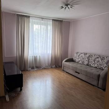 Сдается 1-комнатная квартира, 38 м²