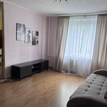 Сдается 1-комнатная квартира, 38 м²