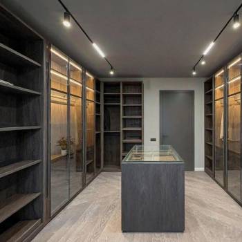 Продается Дом, 400 м²