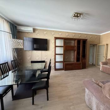 Сдается Многокомнатная квартира, 110 м²