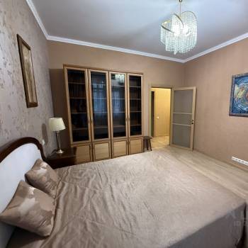 Сдается Многокомнатная квартира, 110 м²