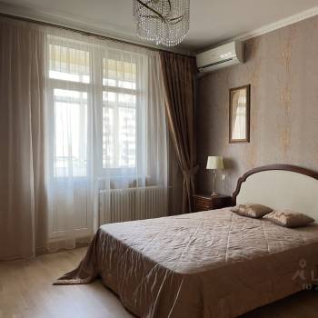 Сдается Многокомнатная квартира, 110 м²