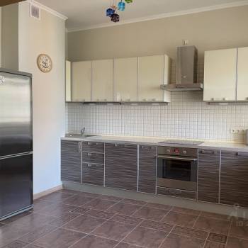 Сдается Многокомнатная квартира, 110 м²