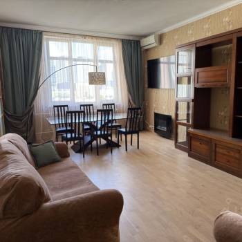 Сдается Многокомнатная квартира, 110 м²