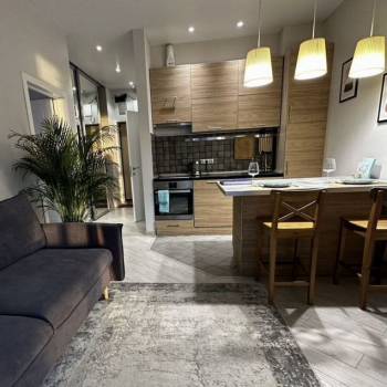 Сдается 1-комнатная квартира, 50 м²