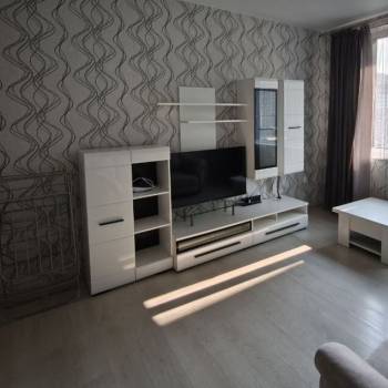 Сдается 2-х комнатная квартира, 61,6 м²