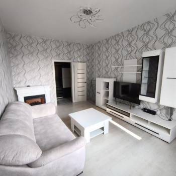 Сдается 2-х комнатная квартира, 61,6 м²